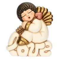 Angelo Amore su scritta Love in ceramica Angel Love, maxi