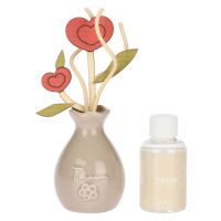 Porcelain diffuser with heart