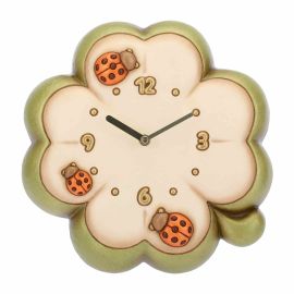 Wanduhr Country in Glückskleeform