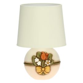 Country table lamp with flowers