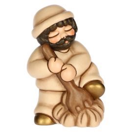 Presepe Classico ceramic man with pitch fork and hay