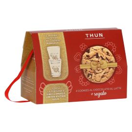 Gift set 4 milk cookies with two cups